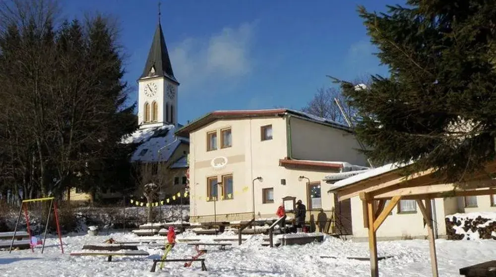 Lučany nad Nisou